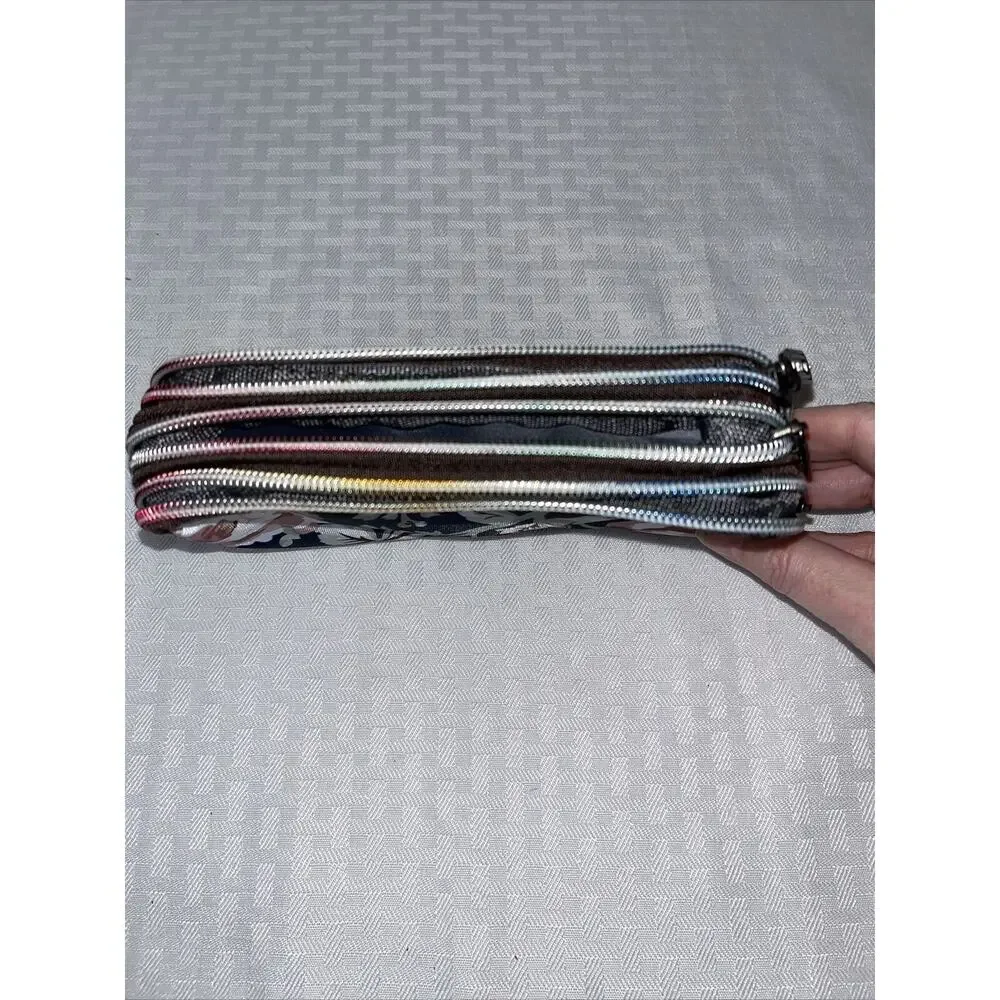 Triple zip wristlet